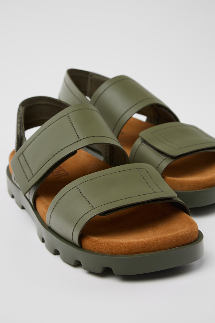 K100777-012_DF
